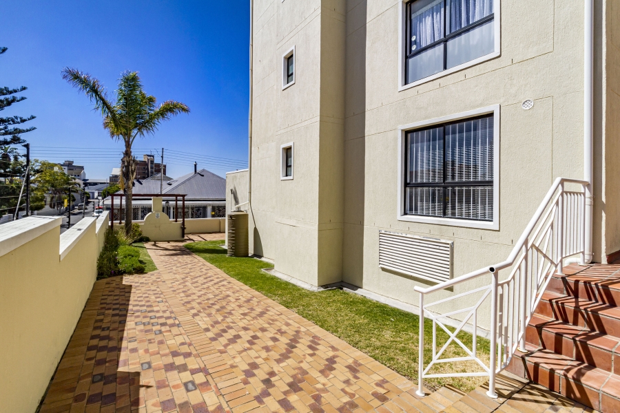 To Let 2 Bedroom Property for Rent in Van Ryneveld Western Cape